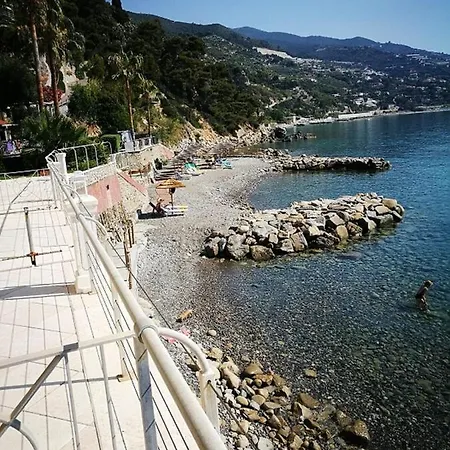 Lejlighedshotel Baia La Ruota 2*