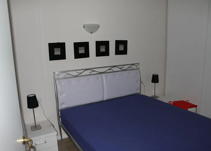 Ξενοδοχείο με διαμερίσματα Baia La Ruota Bordighera